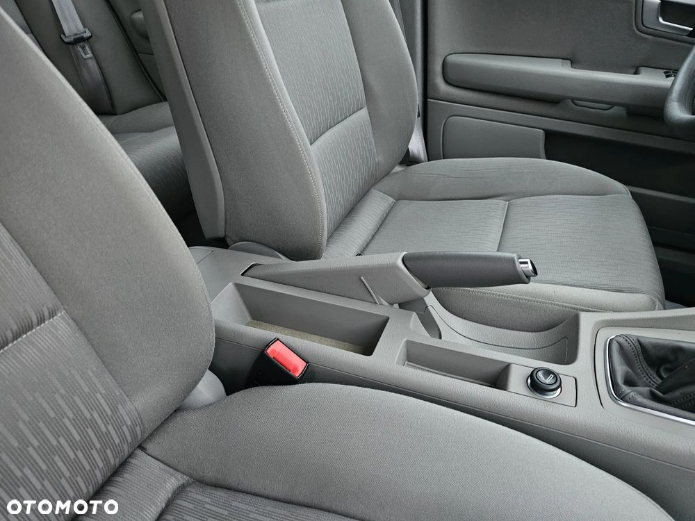 Audi A4 Avant 2.0 TDI - 30