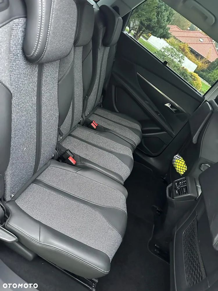 Peugeot 5008 BlueHDi 130 EAT8 Allure Pack - 15