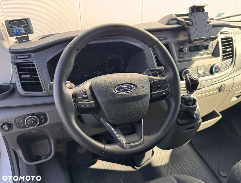 Ford transit - 16