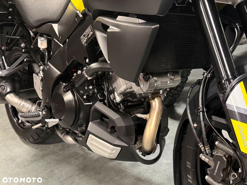 Suzuki V-STROM - 19