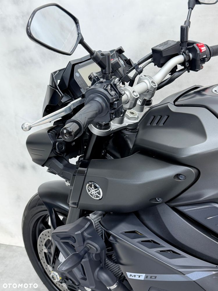 Yamaha MT - 23