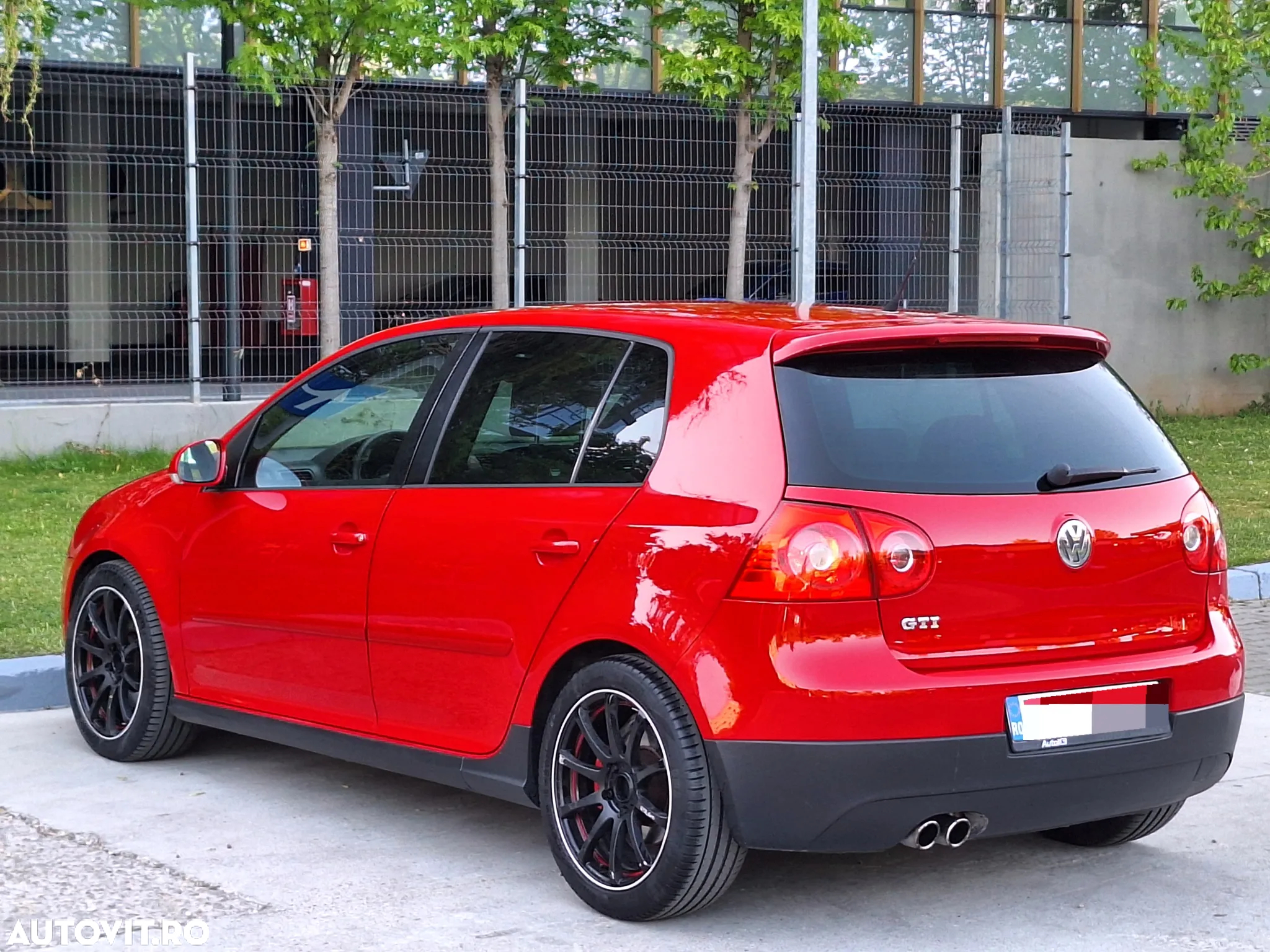 Volkswagen Golf 2.0 FSI GTI - 5
