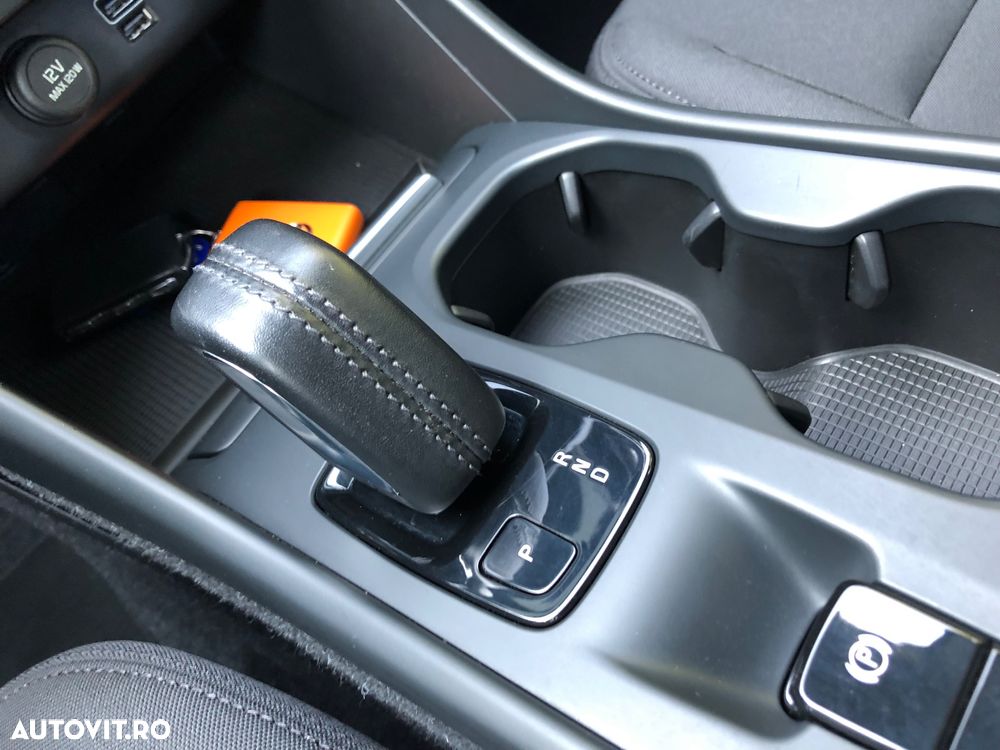 Volvo XC 40 - 9