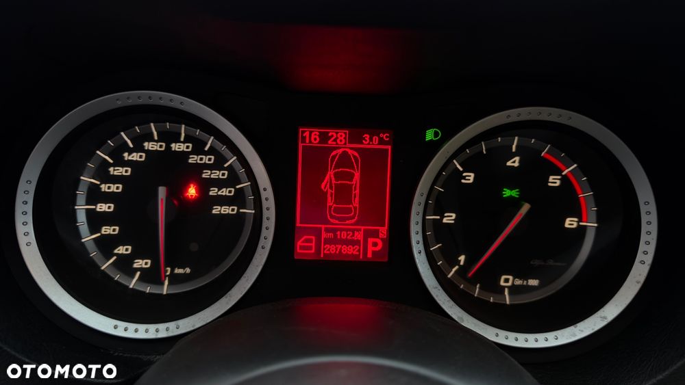 Alfa Romeo 159 2.4 JTDM 20V DPF Q-Tronic Turismo - 29