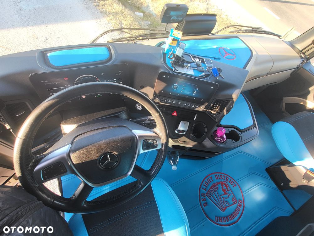 Mercedes-Benz Actros 1848 - 30