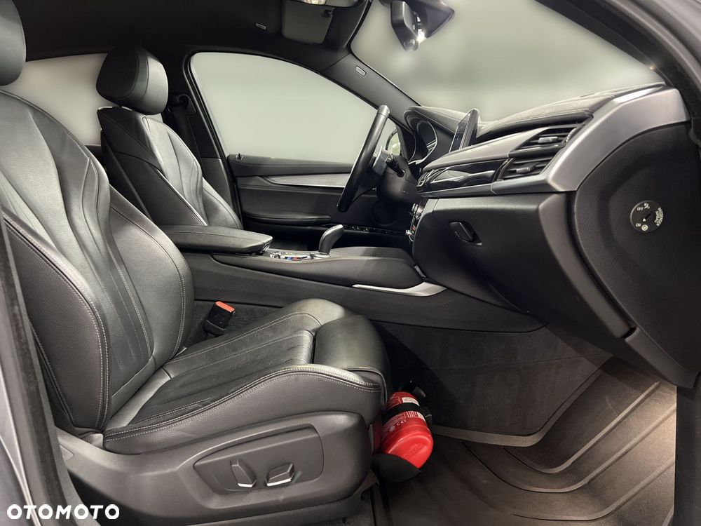 BMW X6 xDrive30d - 11