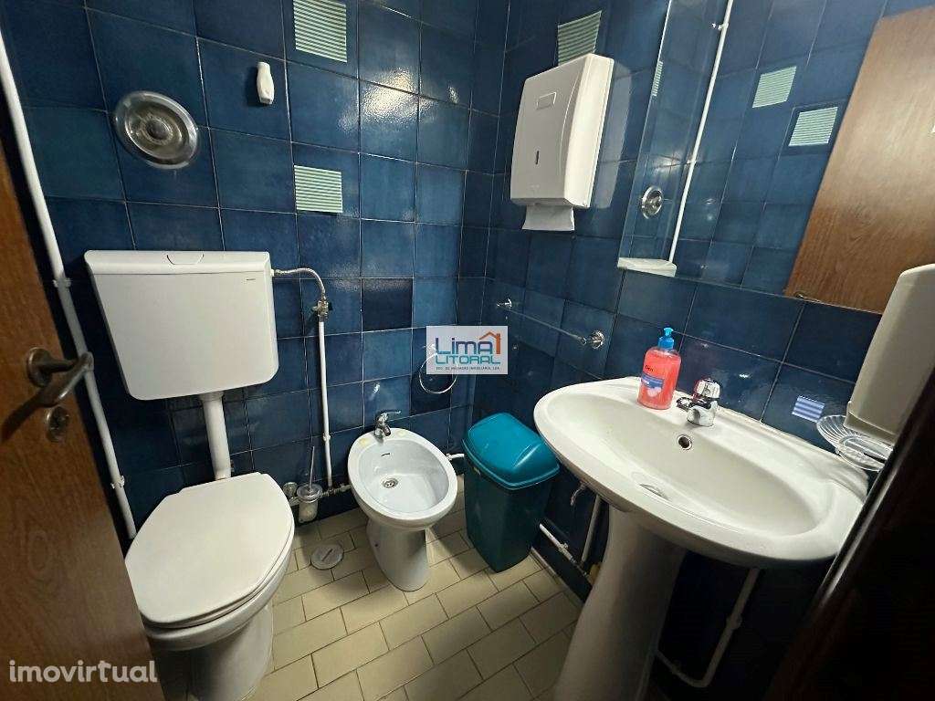 Sala em escritório partilhado - centro de Leiria - Grande imagem: 4/6