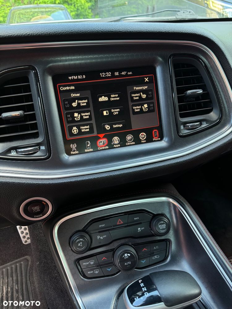 Dodge Challenger ver-automatik-sxt-plus - 12