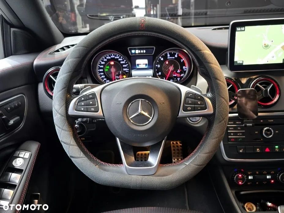 Mercedes-Benz CLA AMG 45 4Matic 7G-DCT - 6
