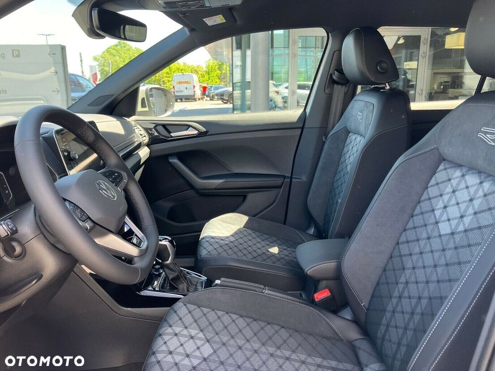 Volkswagen T-Cross - 22