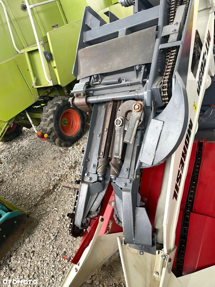 Claas MORESIL  MT-2090 - 4