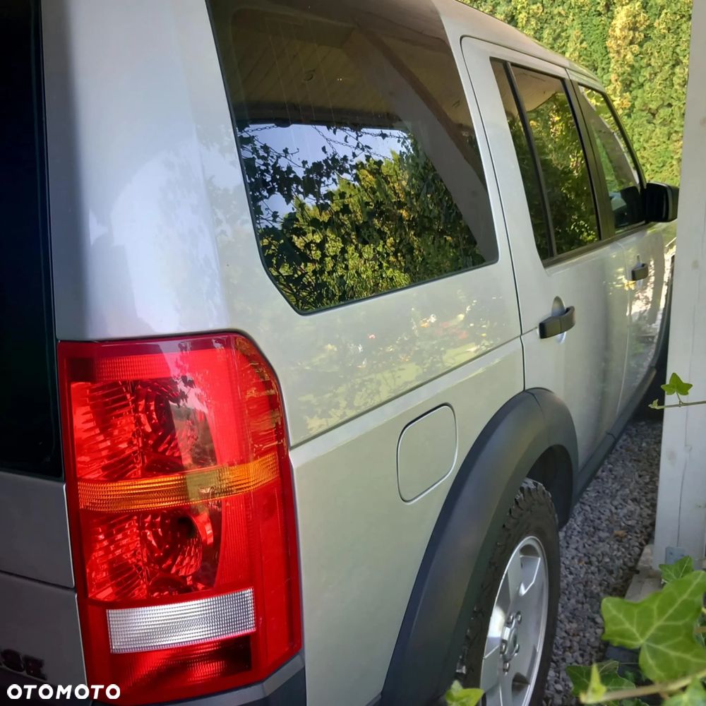 Land Rover Discovery - 4