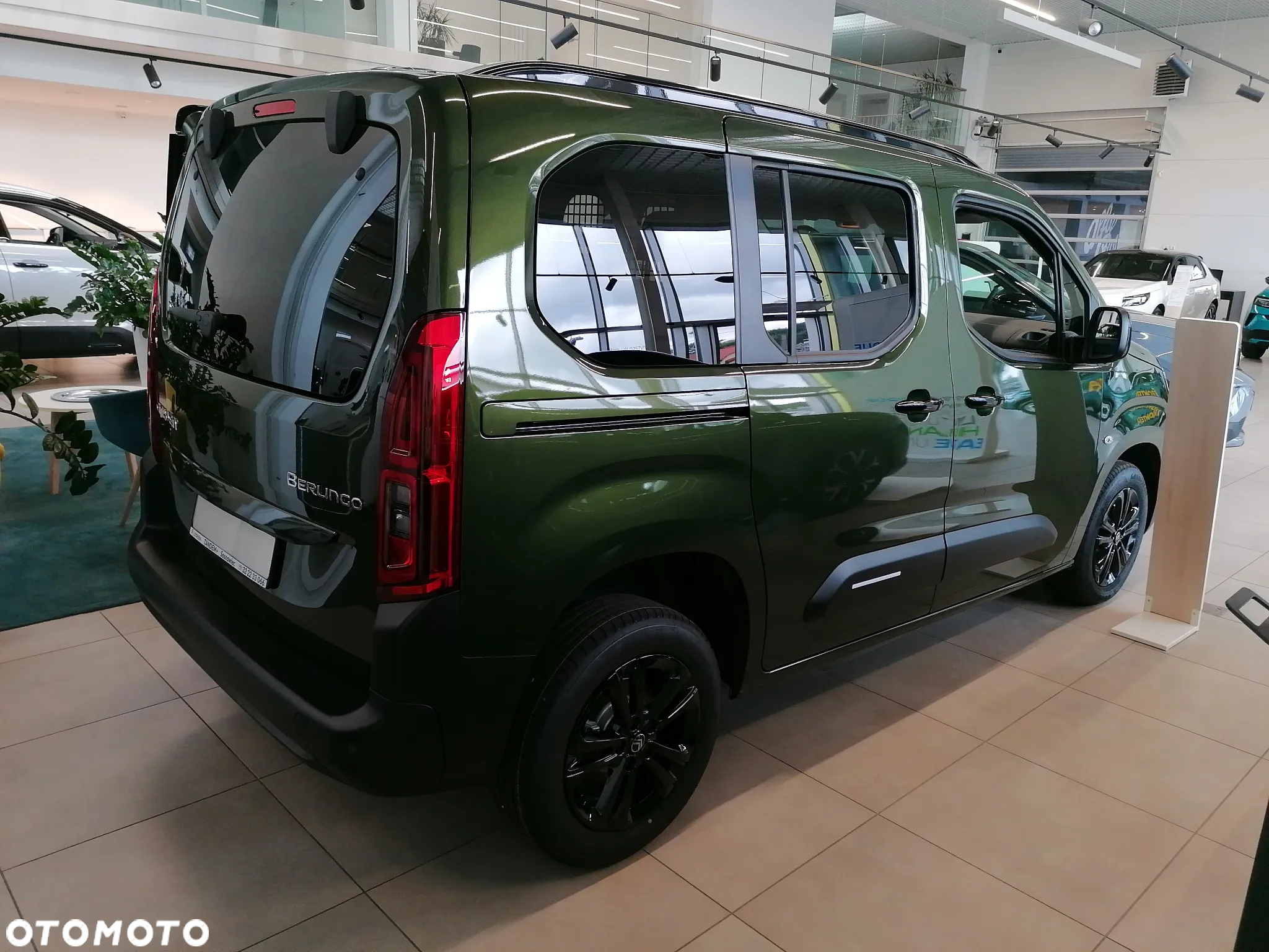 Citroën Berlingo MPV M 1.5 BlueHDI Plus S&S EAT8 N1 - 4