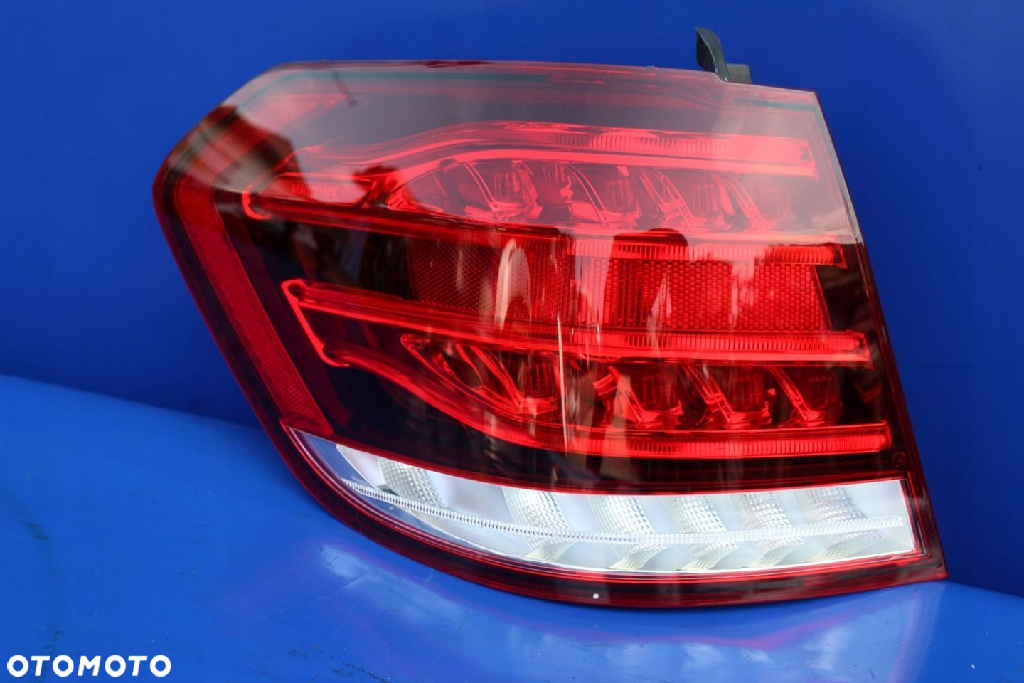 Lampa tylna tył lewy z błotnika OE Mercedes W212 Lift Kombi A2129061703 - 9