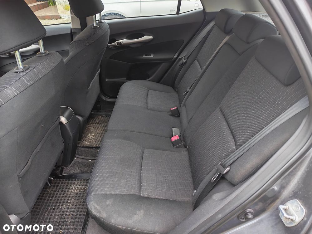 Toyota Auris 1.6 VVT-i Premium Start - 10