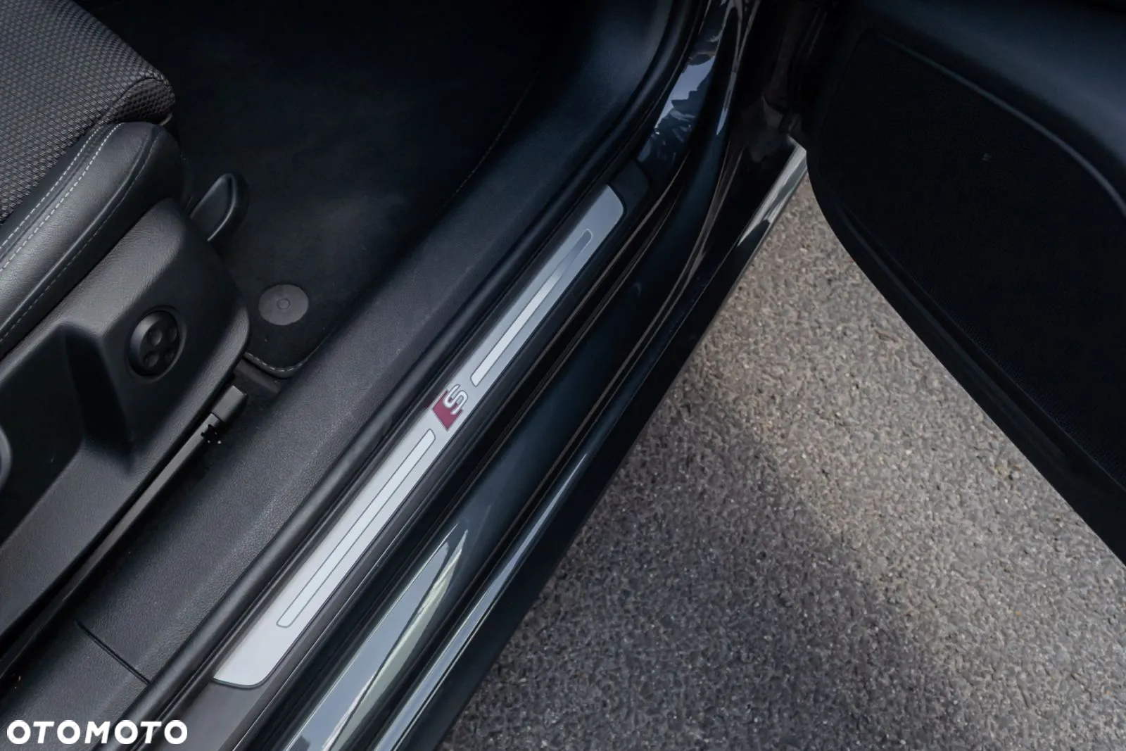 Audi A4 2.0 TDI Sport S tronic - 30