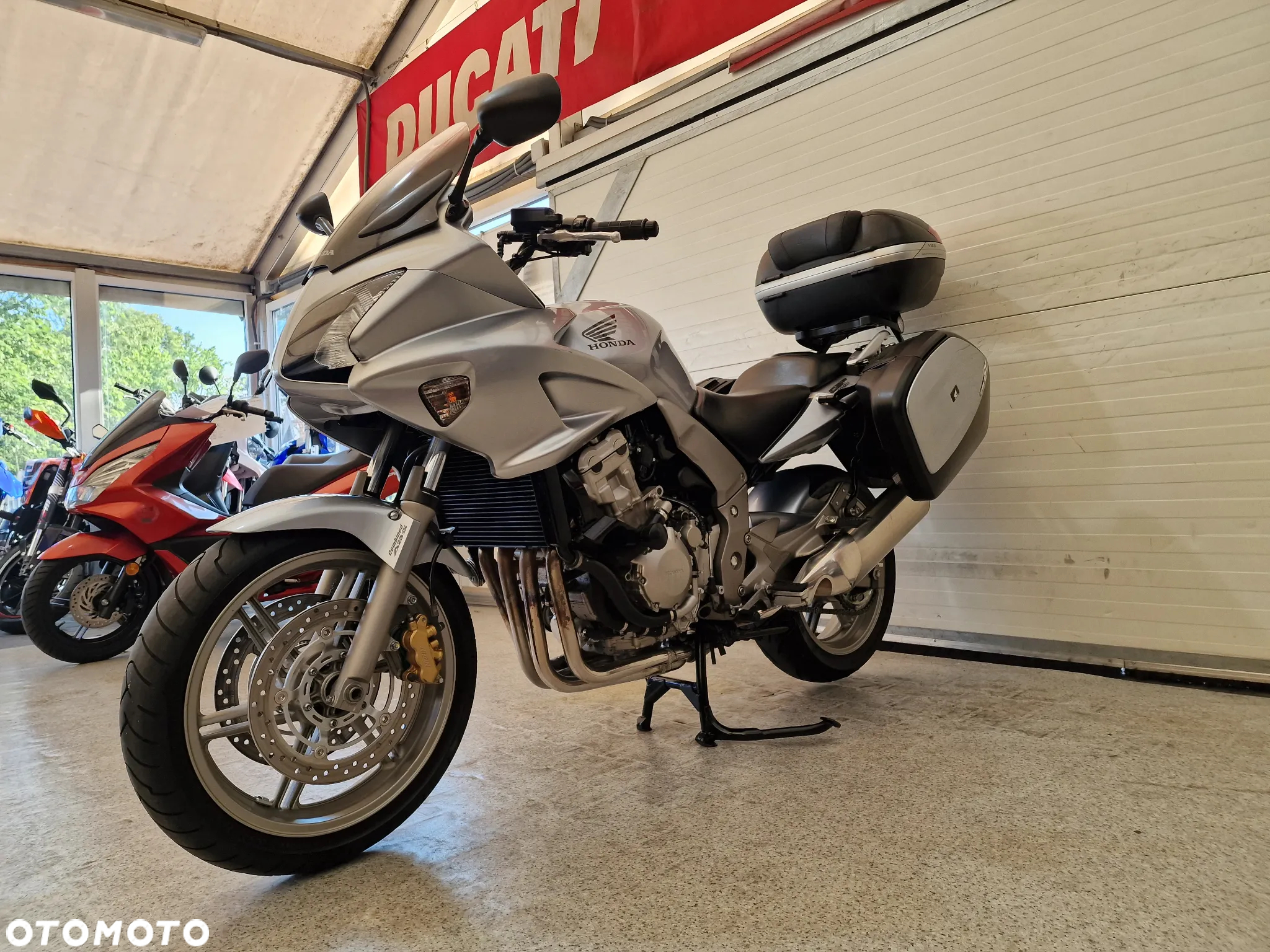 Honda CBF - 5