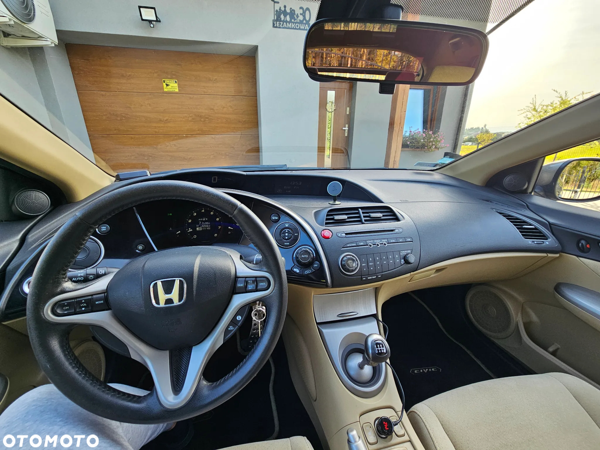 Honda Civic 1.8 Comfort - 17