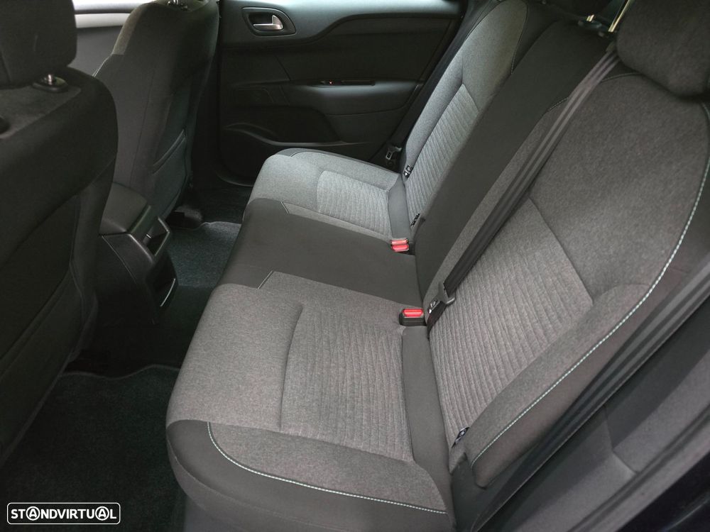 Citroën C4 1.2 PureTech Collection - 23