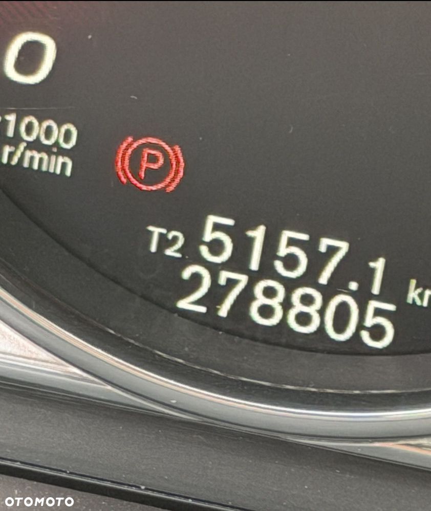 Volvo XC 60 D4 AWD Momentum - 11