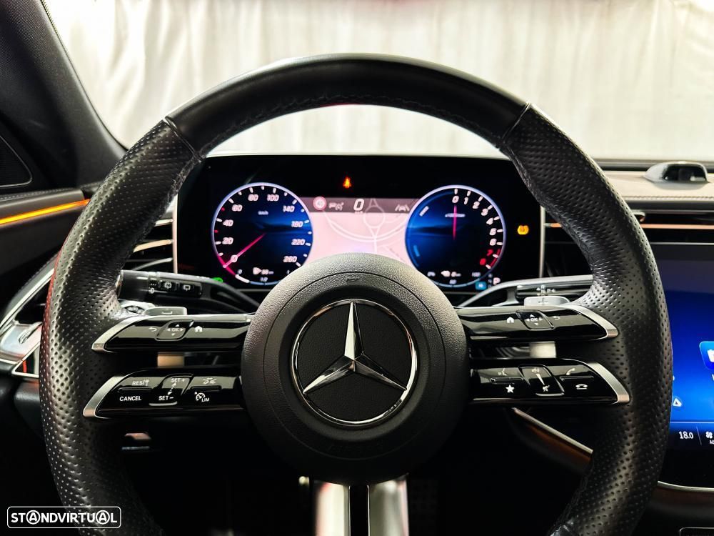 Mercedes-Benz E 300 e AMG Line - 54