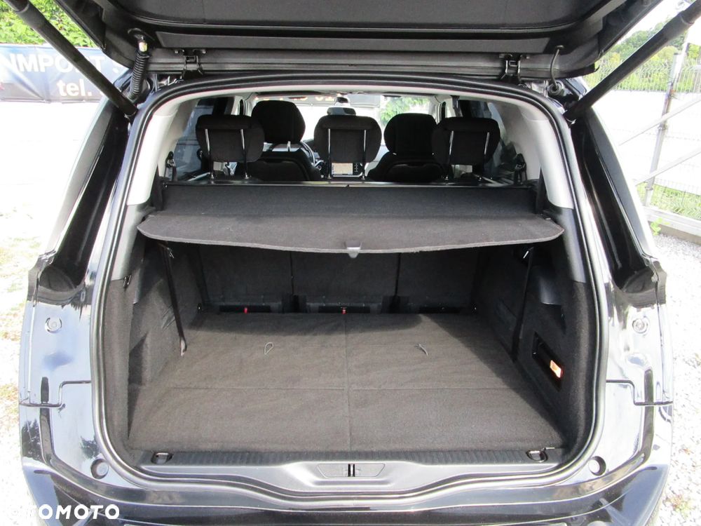 Citroën C4 Grand Picasso - 32