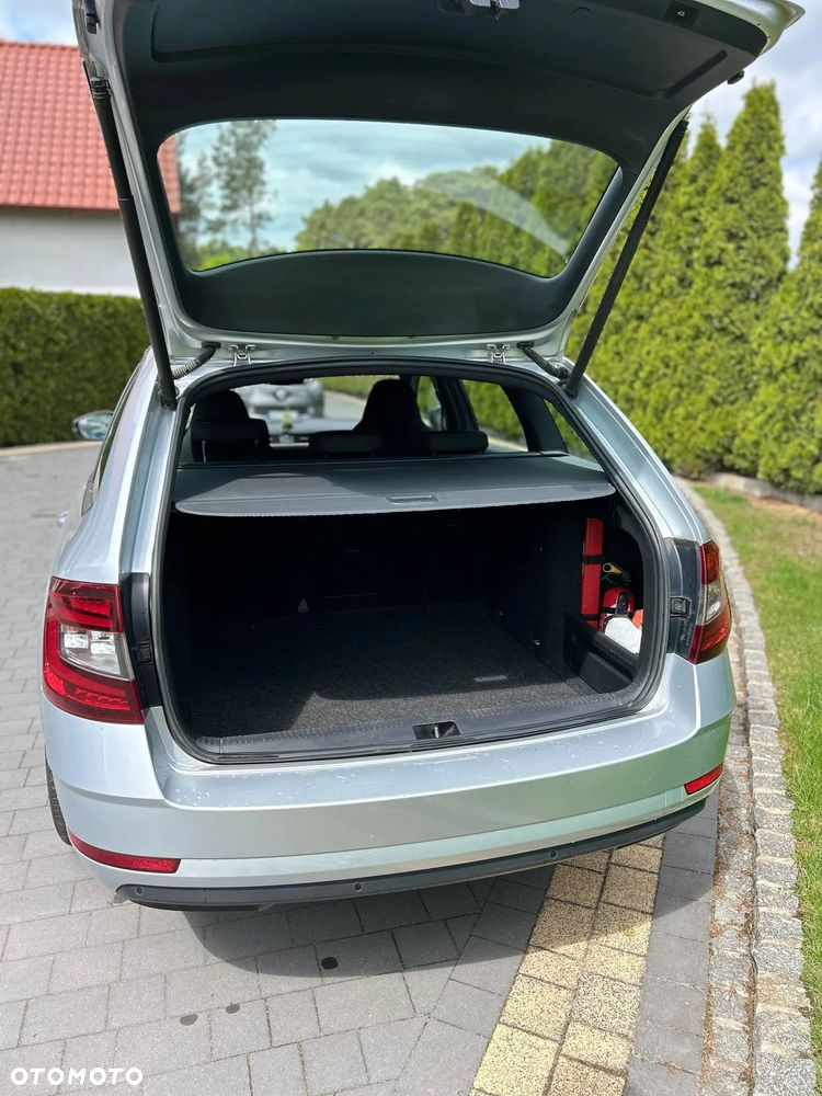 Skoda Octavia 1.6 TDI SCR Style - 10