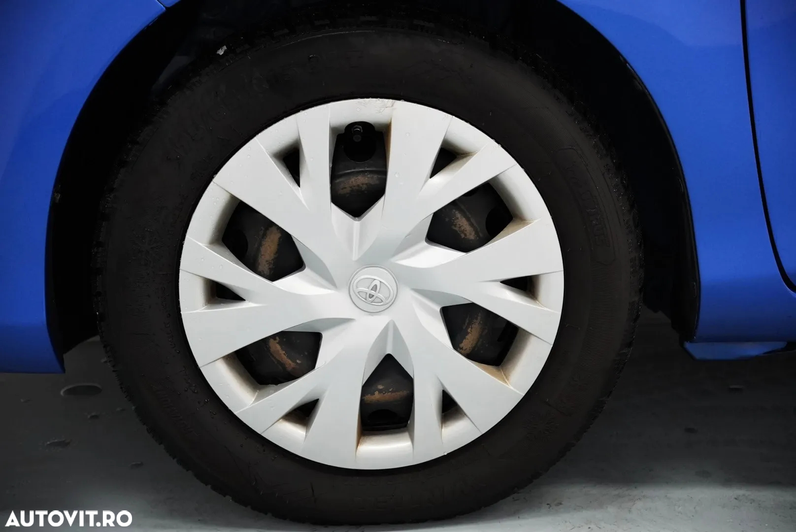 Toyota Yaris - 12