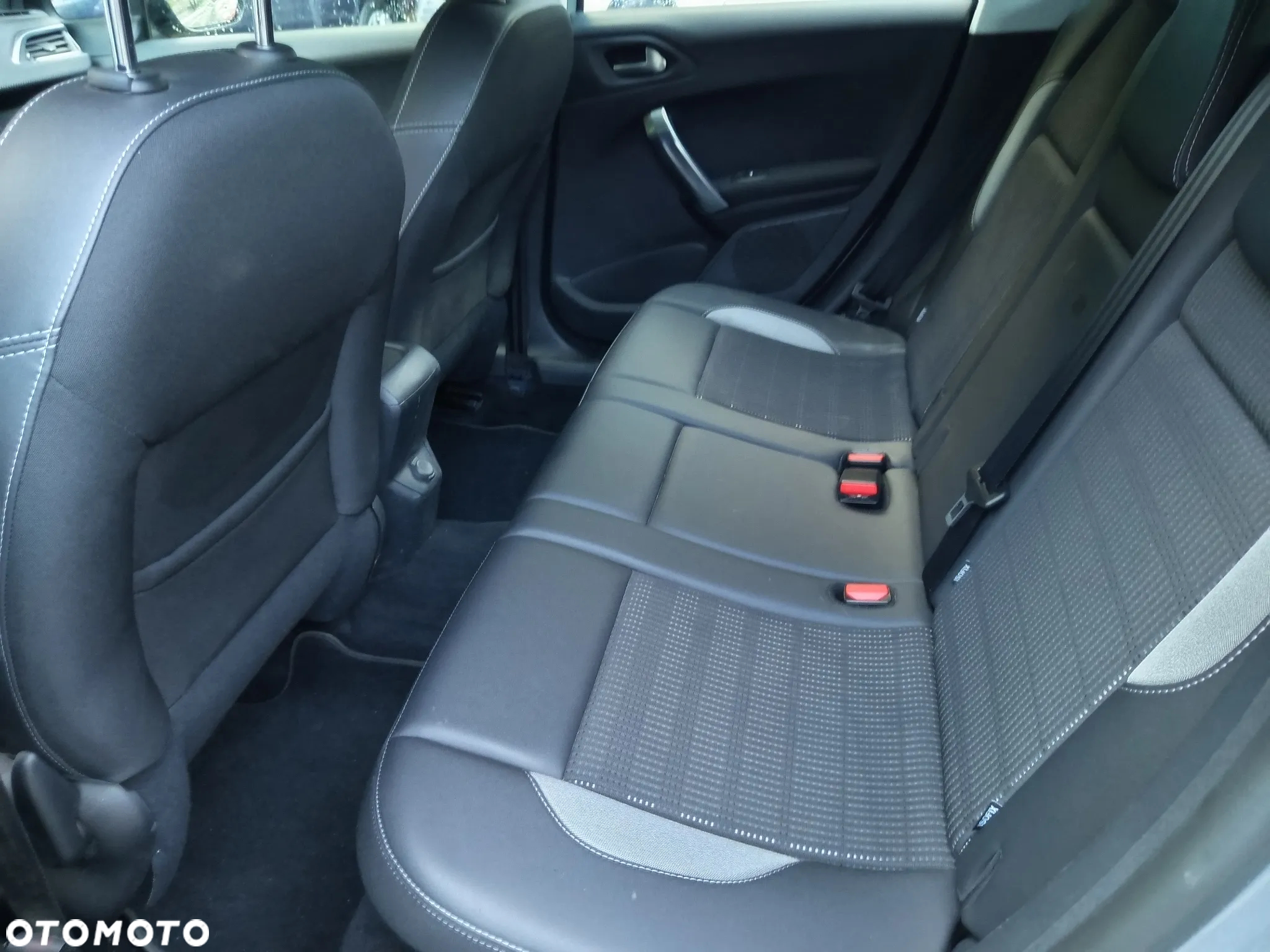 Peugeot 2008 - 20