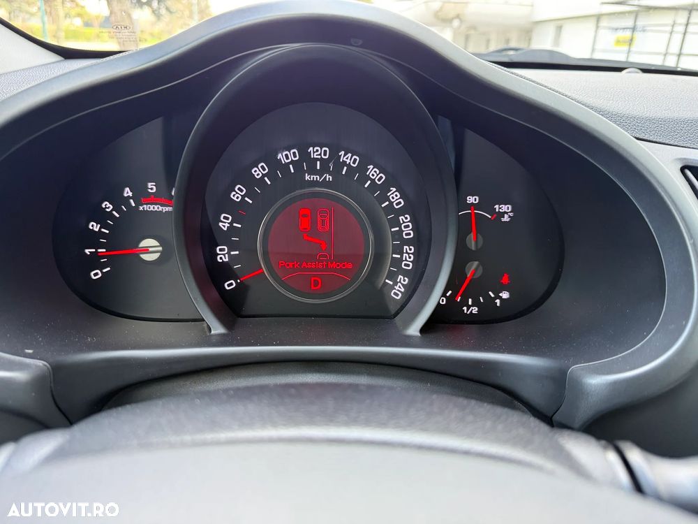 Kia Sportage 2.0 CRDI 4WD Automatik Vision - 23