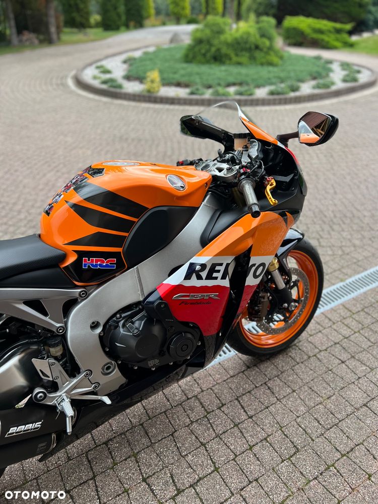 Honda CBR - 25