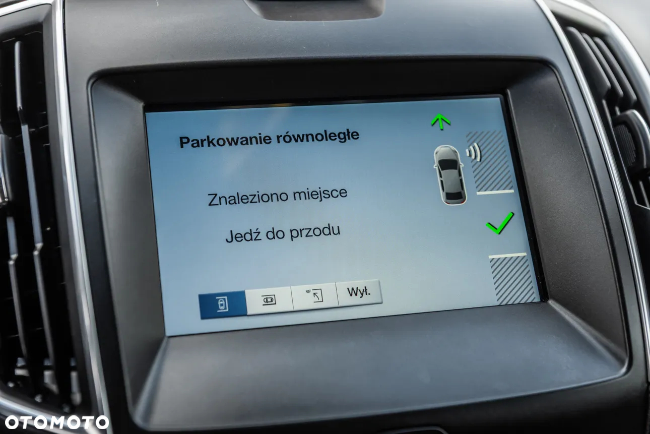 Ford S-Max 2.0 TDCi Titanium - 24