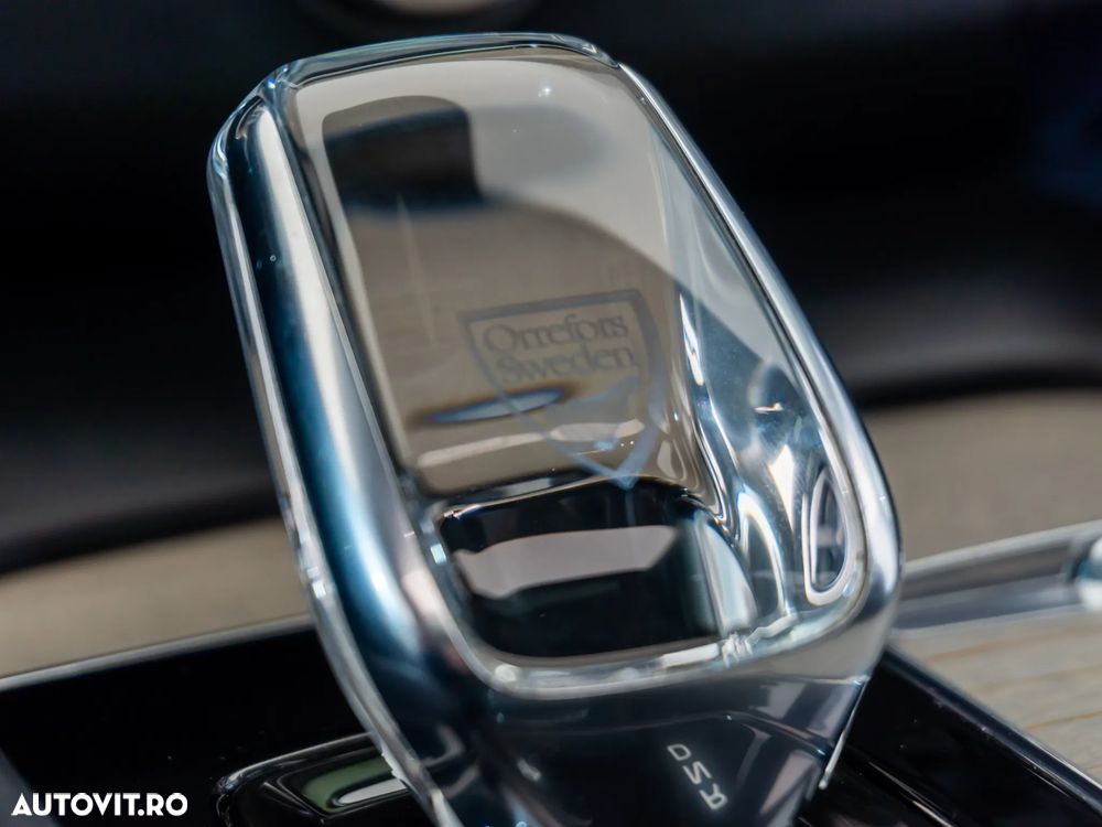 Volvo XC 60 T6 AWD Recharge Geartronic Inscription - 39