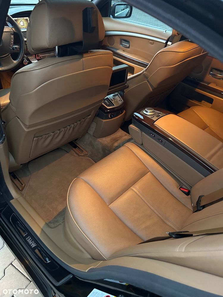 BMW Seria 7 730d L - 21