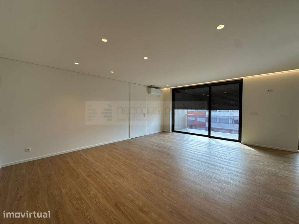 Apartamento Novo, pronto habitar - Grande imagem: 4/39