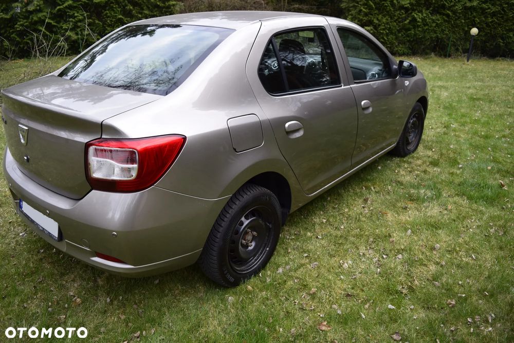 Dacia Logan 1.2 16V Laureate EU6 - 2