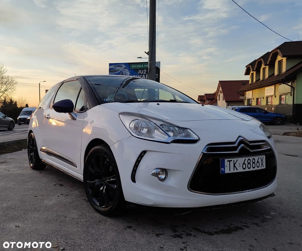 Citroën DS3 1.6 e-HDi SoChic - 1