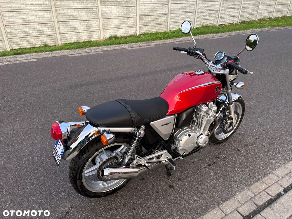 Honda CB - 8