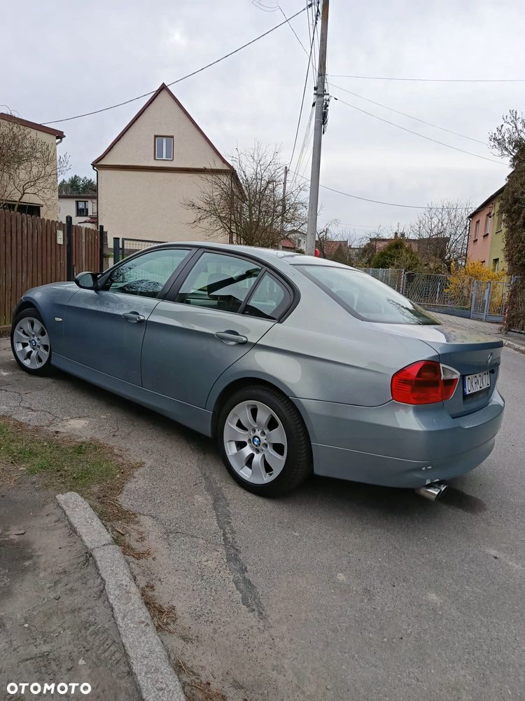 BMW Seria 3 - 10