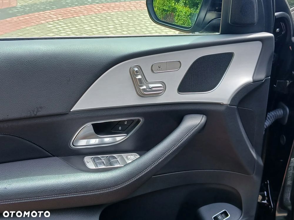 Mercedes-Benz GLE - 11