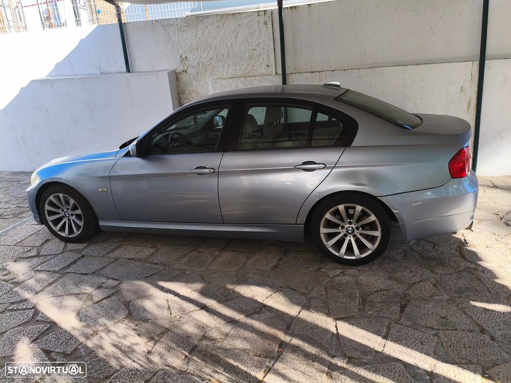 BMW 320 - 3