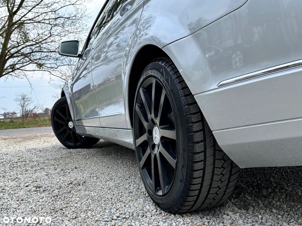 Mercedes-Benz Klasa C - 25