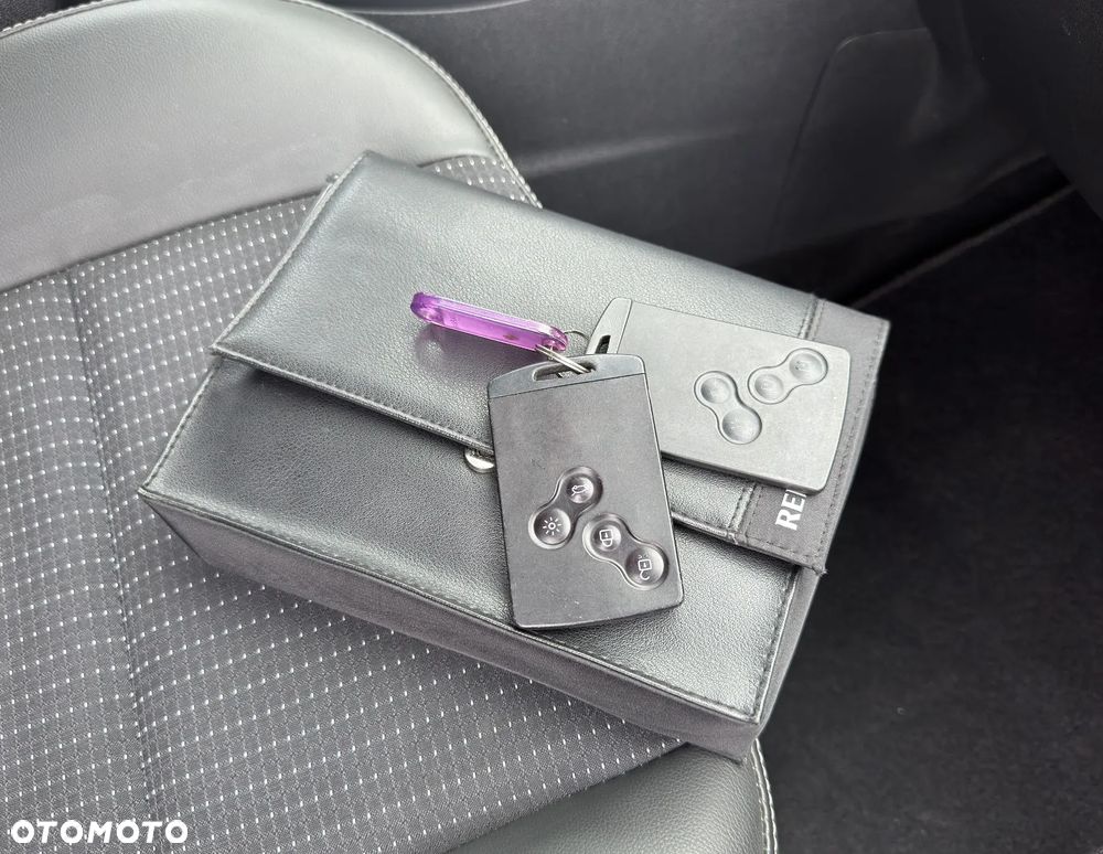 Renault Scenic ENERGY TCe 130 S&S Bose Edition - 34