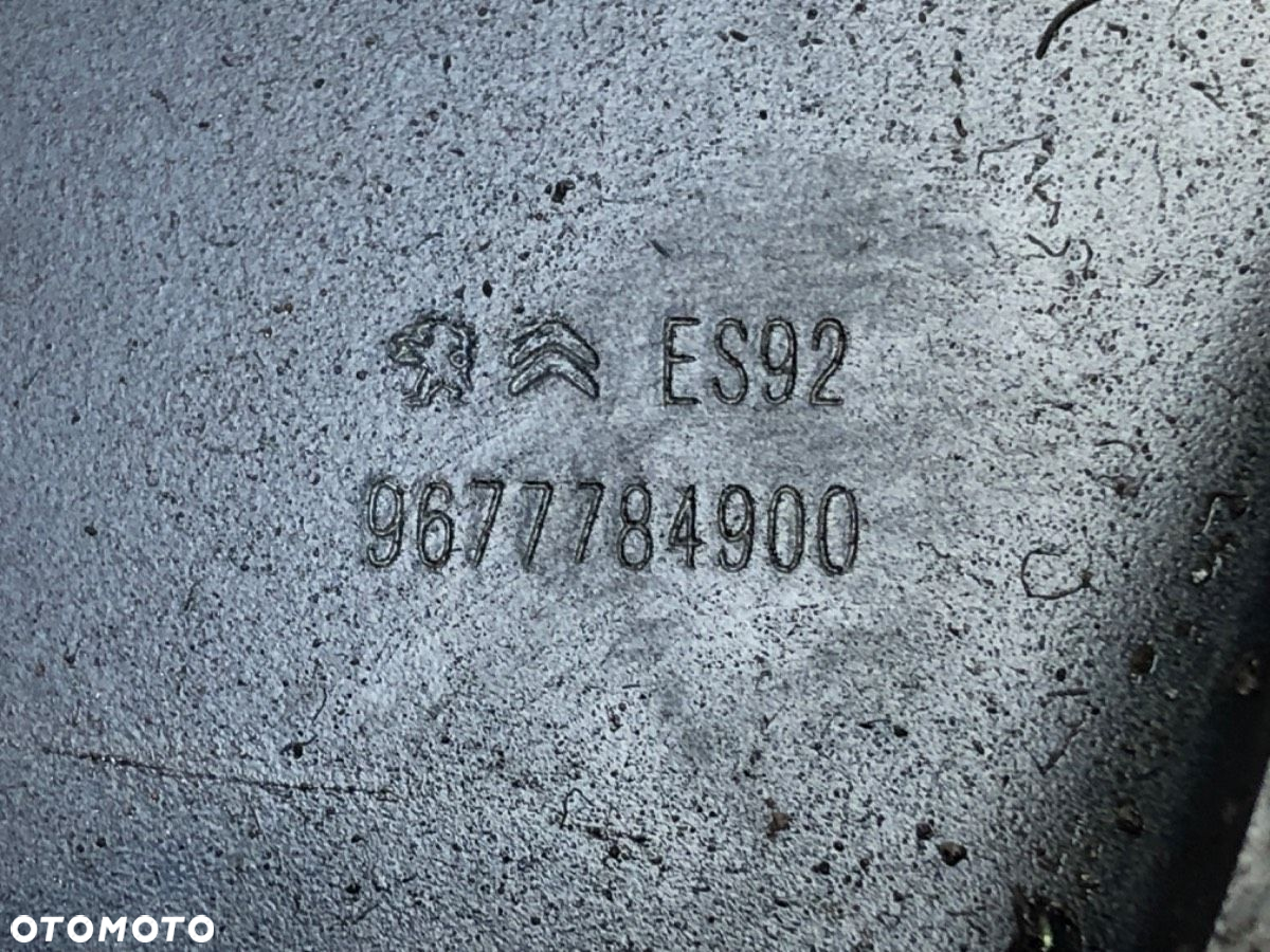 ZAWIAS MASKI PRAWY - 217.00 PLN - PEUGEOT 308 SW II (LC_, LJ_, LR_, LX_, L4_) 2014 - 2021 1.6 - 4