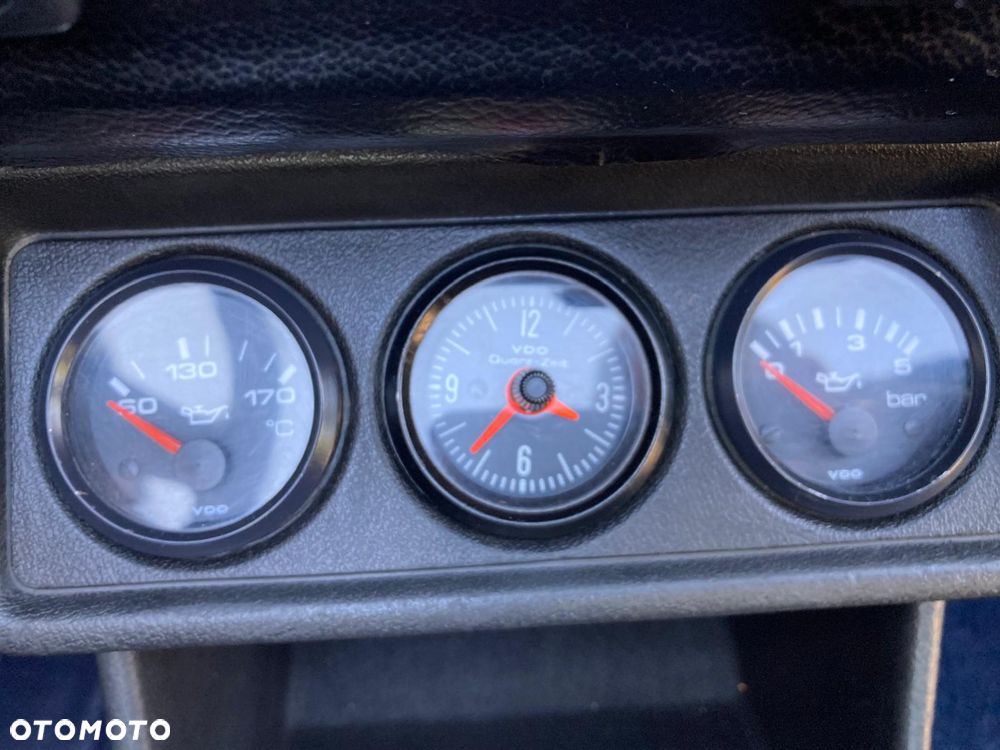 Volkswagen Golf - 4