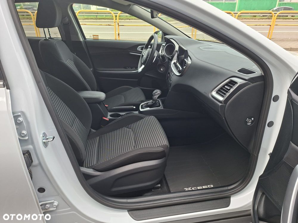 Kia XCeed 1.5 T-GDI M DCT - 17