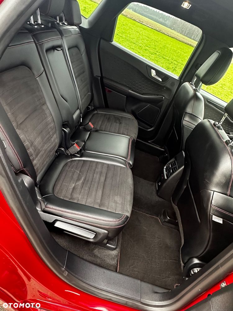 Ford Kuga 2.0 EcoBlue 4x4 ST-LINE X - 12