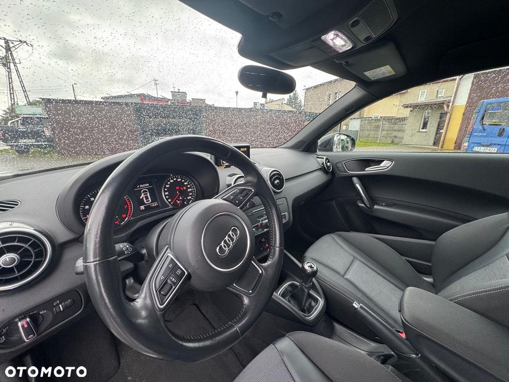 Audi A1 3-drzwiowe 1.4 TFSI S line edition - 14