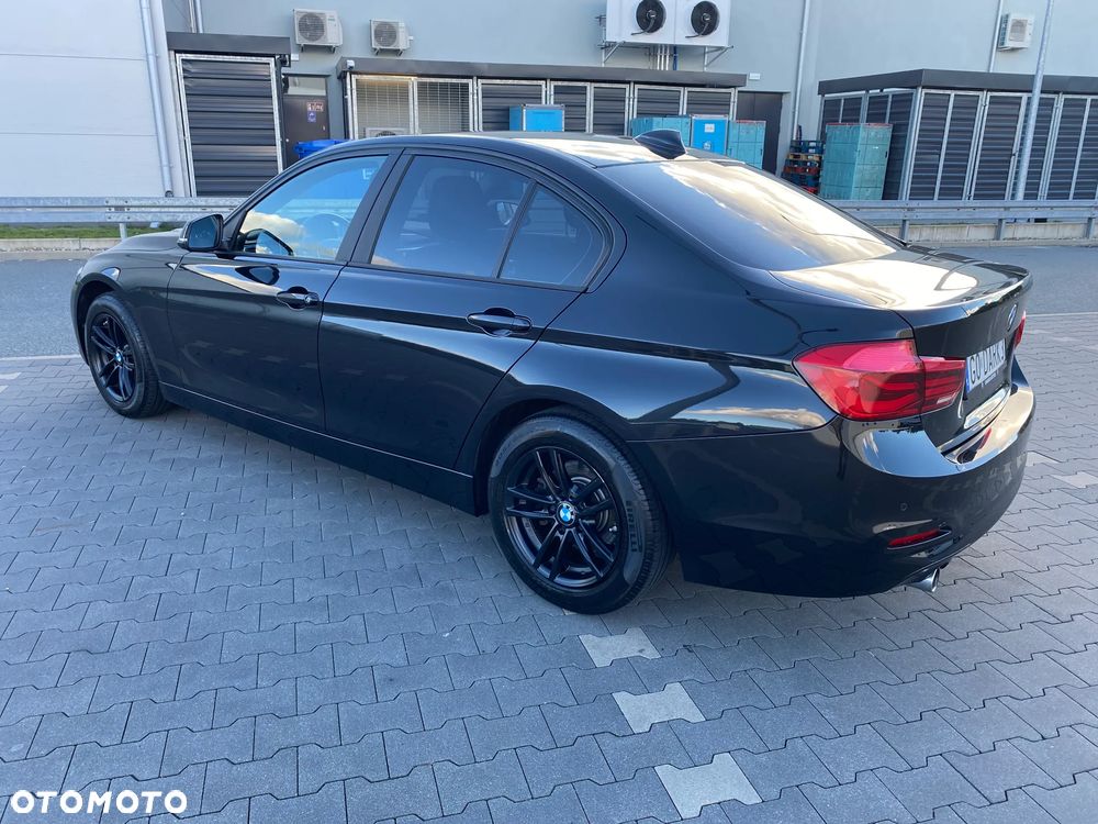 BMW Seria 3 318i Advantage - 3