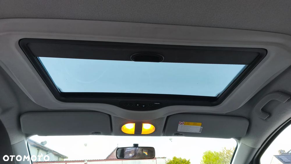 Mitsubishi Colt - 24